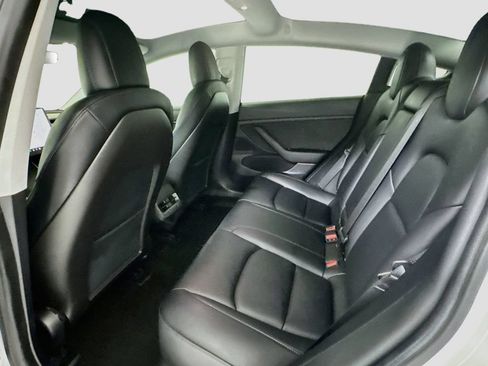 Used 2020 Tesla Model 3 Long Range AWD/4WD image 21