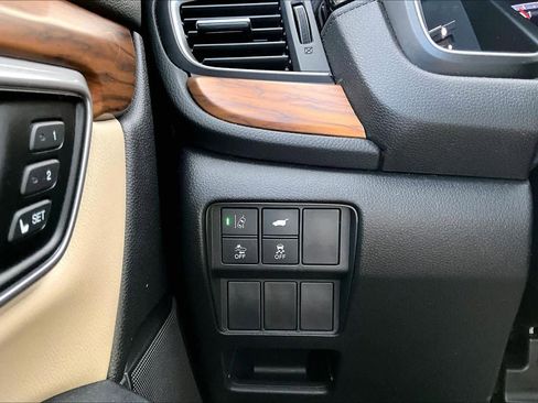 Used 2020 Honda CR-V Touring image 36