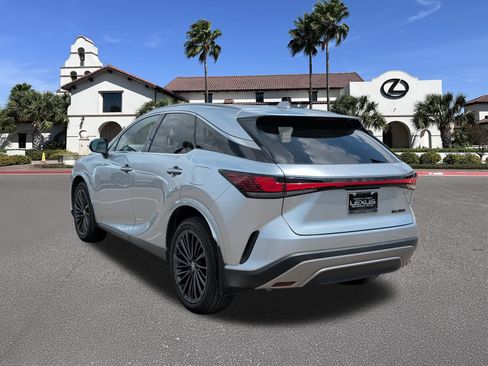 Used 2025 Lexus RX 350 Premium w/ Convenience Package FWD image 4