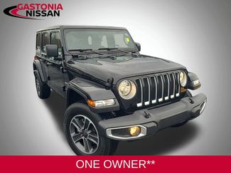 Used 2023 Jeep Wrangler Sahara video 3