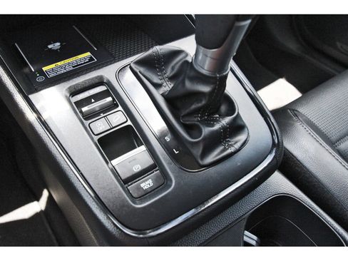 Used 2025 Honda CR-V EX-L image 30