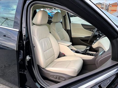 Used 2024 Chevrolet Malibu LT FWD image 7