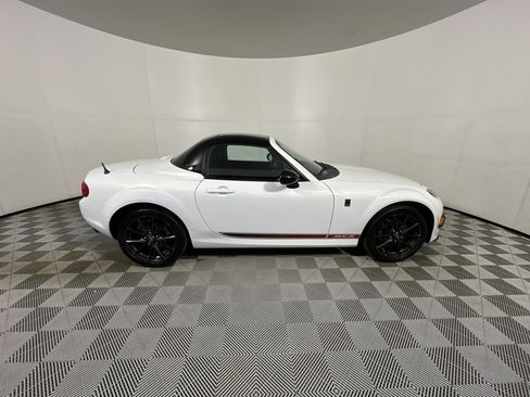 Used 2013 MAZDA MX-5 Miata Club image 8