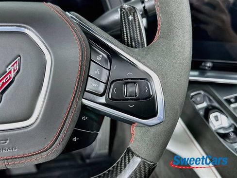 Used 2023 Chevrolet Corvette Z06 RWD image 23