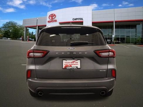 Used 2023 Ford Escape ST-Line w/ Tech Pack #1 AWD/4WD image 6