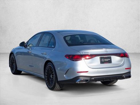 New 2026 Mercedes-Benz E 450 4MATIC Sedan image 9