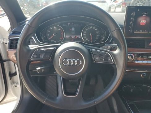 Used 2022 Audi A4 2.0T Premium w/ Convenience Package image 28