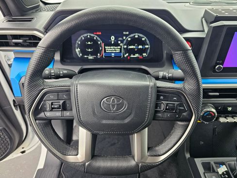 Used 2024 Toyota Tacoma TRD Off-Road w/ TRD Off Road Upgrade Package image 22