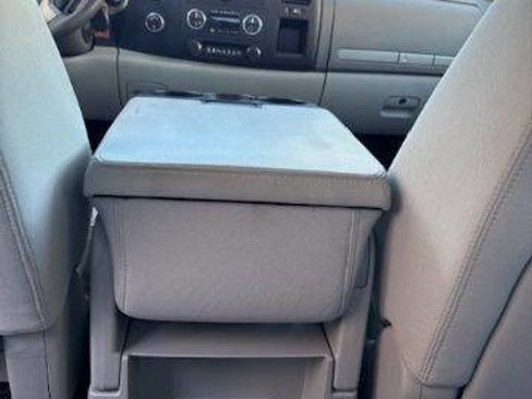 Used 2014 Chevrolet Silverado 2500 LT w/ Interior Plus Package image 24