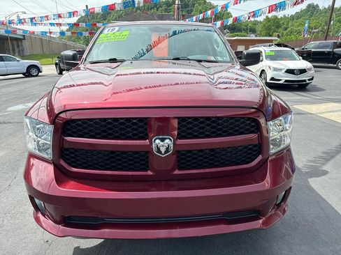 Used 2019 RAM 1500 Express w/ Express Value Package AWD/4WD image 27