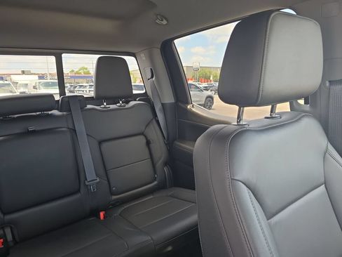 Used 2022 Chevrolet Silverado 1500 LT Trail Boss w/ Convenience Package II AWD/4WD image 14