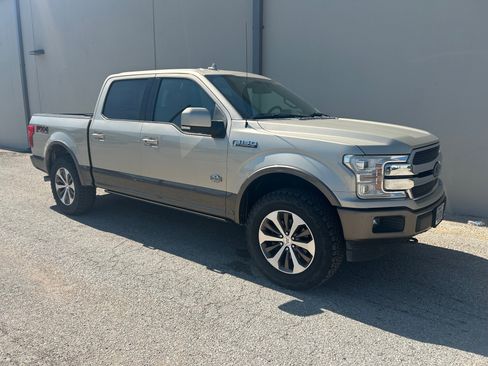 Used 2018 Ford F150 King Ranch w/ Equipment Group 601A Luxury AWD/4WD image 2