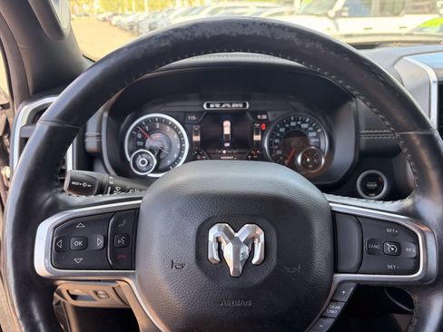 Used 2020 RAM 1500 Laramie w/ Sport Appearance Package AWD/4WD image 28