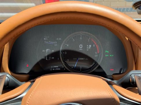Used 2018 Lexus LC 500 Coupe RWD image 43
