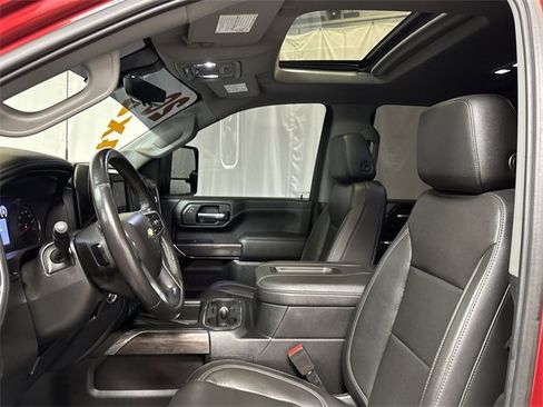 Certified 2020 Chevrolet Silverado 2500 LTZ w/ LTZ Premium Package image 11