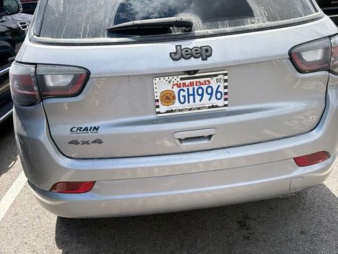 Used 2022 Jeep Compass High Altitude AWD/4WD image 3