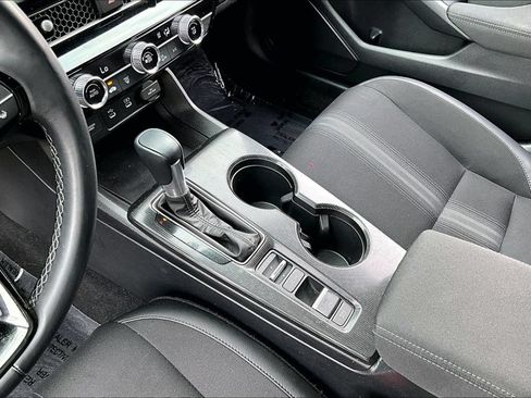 Used 2025 Honda Civic Sport image 15