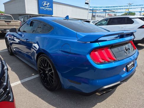 Used 2021 Ford Mustang GT Premium w/ GT Performance Package RWD image 6