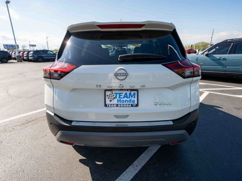 Used 2023 Nissan Rogue SV AWD/4WD image 5