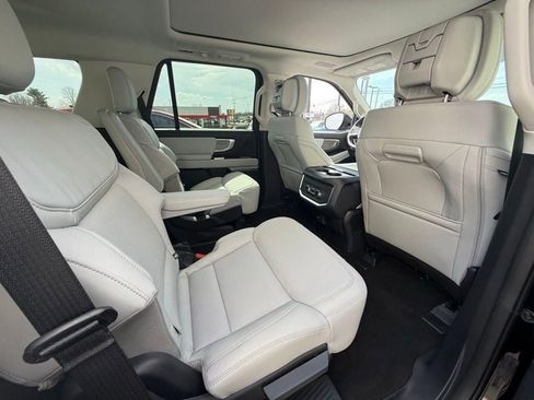 New 2026 Ford Expedition Platinum w/ Driver's Package AWD/4WD image 34