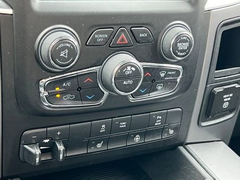 Used 2021 RAM 1500 Classic Warlock AWD/4WD image 29