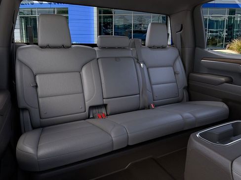 New 2026 GMC Sierra 1500 SLT AWD/4WD image 17