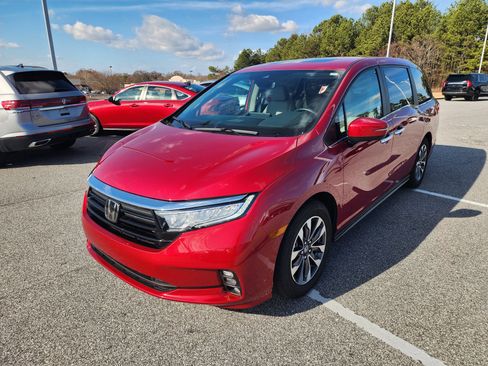Used 2023 Honda Odyssey EX-L image 9