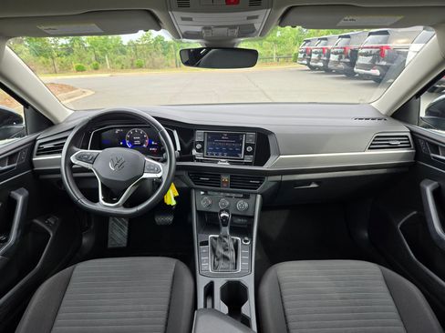 Used 2024 Volkswagen Jetta S FWD image 10