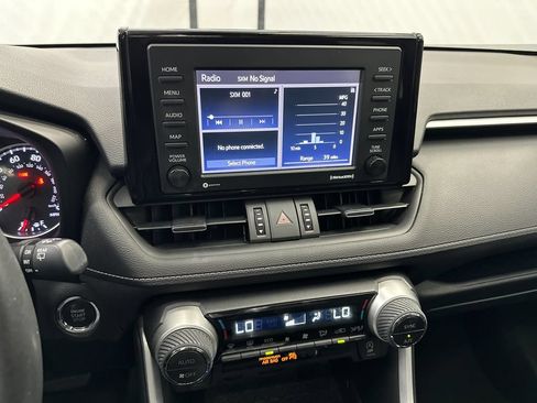 Used 2022 Toyota RAV4 XLE Premium FWD image 30