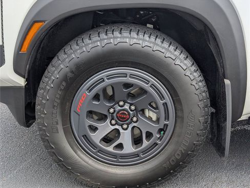 Used 2026 Nissan Frontier Pro-X w/ Pro Premium Package RWD image 9