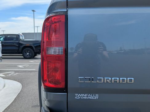Used 2018 Chevrolet Colorado ZR2 AWD/4WD image 42