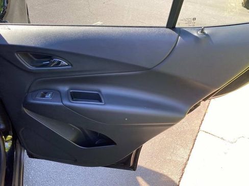Used 2019 Chevrolet Equinox LT w/ LPO, Cargo Package FWD image 34