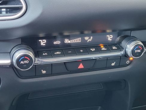 Used 2025 MAZDA CX-30 AWD 2.5 S w/ Preferred Package image 17