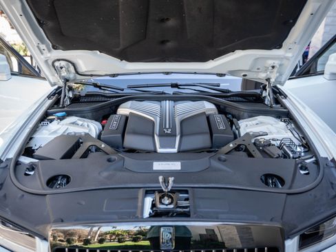 Used 2022 Rolls-Royce Ghost Black Badge AWD/4WD image 82