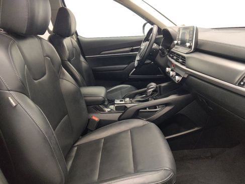 Used 2020 Kia Telluride LX FWD image 21