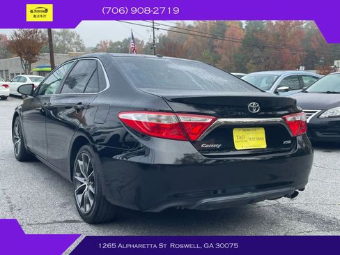Used 2015 Toyota Camry XSE image 6