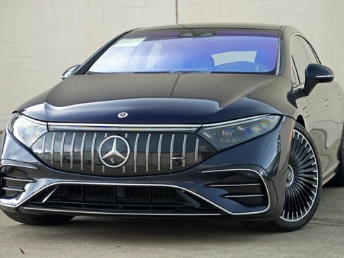 Used 2022 Mercedes-Benz EQS AMG 4MATIC image 3