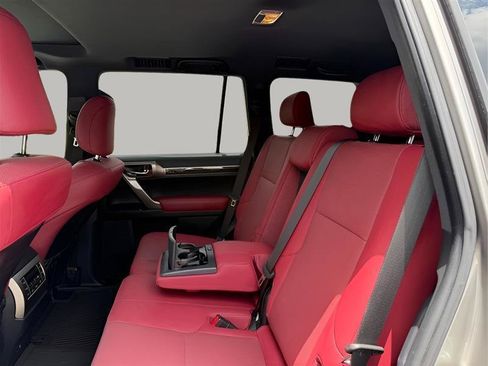 Used 2021 Lexus GX 460 Premium w/ Premium Package AWD/4WD image 29