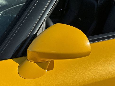 Used 2004 Honda S2000 image 39