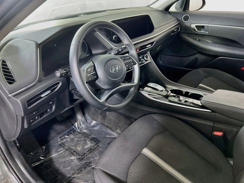 Used 2023 Hyundai Sonata SEL w/ Convenience Package image 9