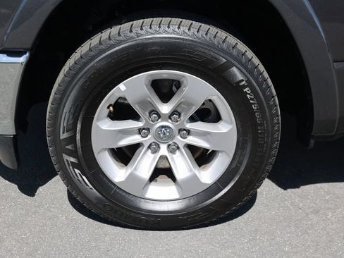 Used 2022 RAM 1500 Laramie AWD/4WD image 11
