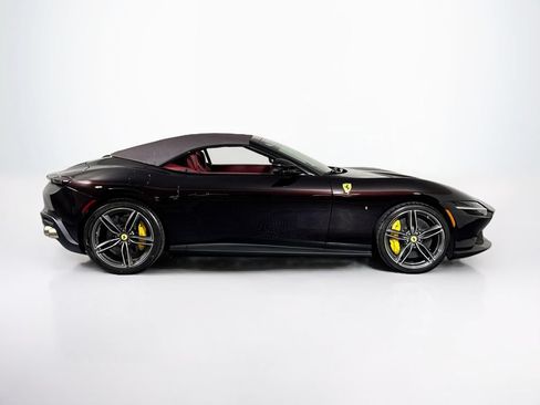 Used 2026 Ferrari Roma Spider RWD image 10
