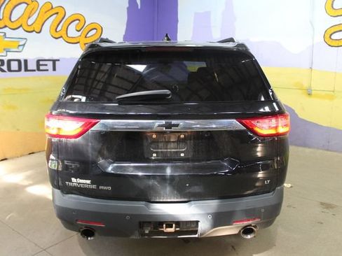 Used 2020 Chevrolet Traverse LT w/ LPO, Floor Liner Package AWD/4WD image 6
