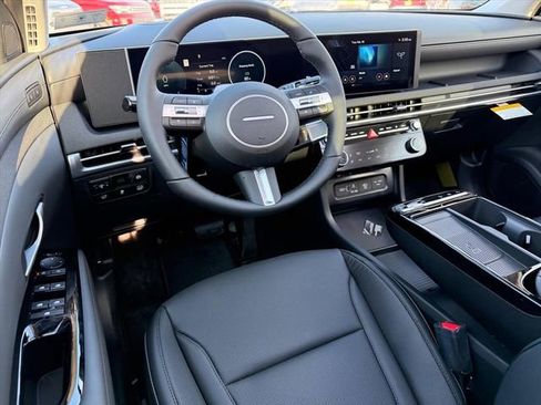 New 2026 Hyundai Tucson Limited image 7