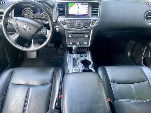 Used 2017 Nissan Pathfinder SL w/ SL Tech Package AWD/4WD image 14