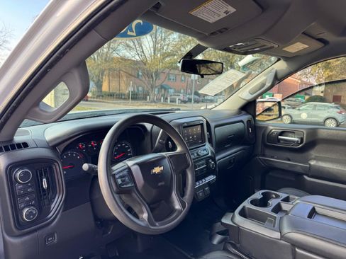 Used 2020 Chevrolet Silverado 1500 W/T w/ WT Value Package image 11