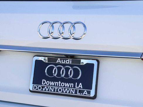 Used 2023 Audi Q7 2.0T Premium w/ Convenience Package image 11