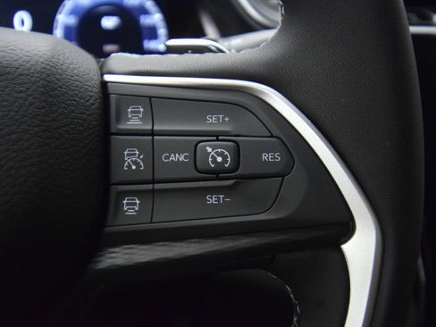 New 2026 Jeep Grand Cherokee L Laredo AWD/4WD image 24