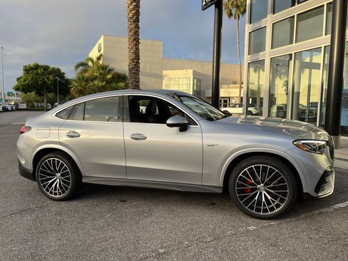 New 2026 Mercedes-Benz GLC 43 AMG 4MATIC Coupe image 9