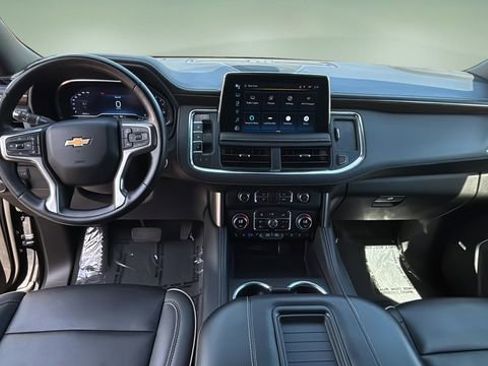 Used 2024 Chevrolet Tahoe Premier RWD image 16
